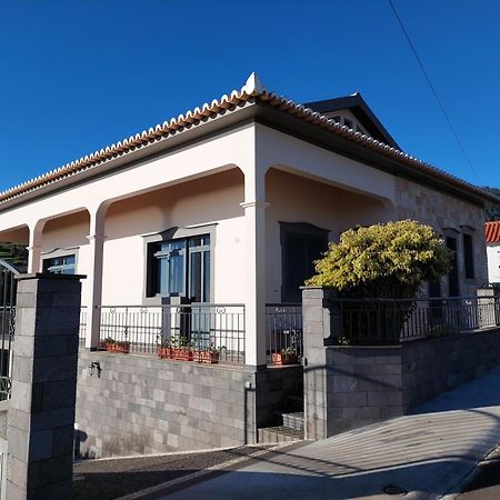 Casa Do Vale Da Estrela Appartement Calheta  Buitenkant foto