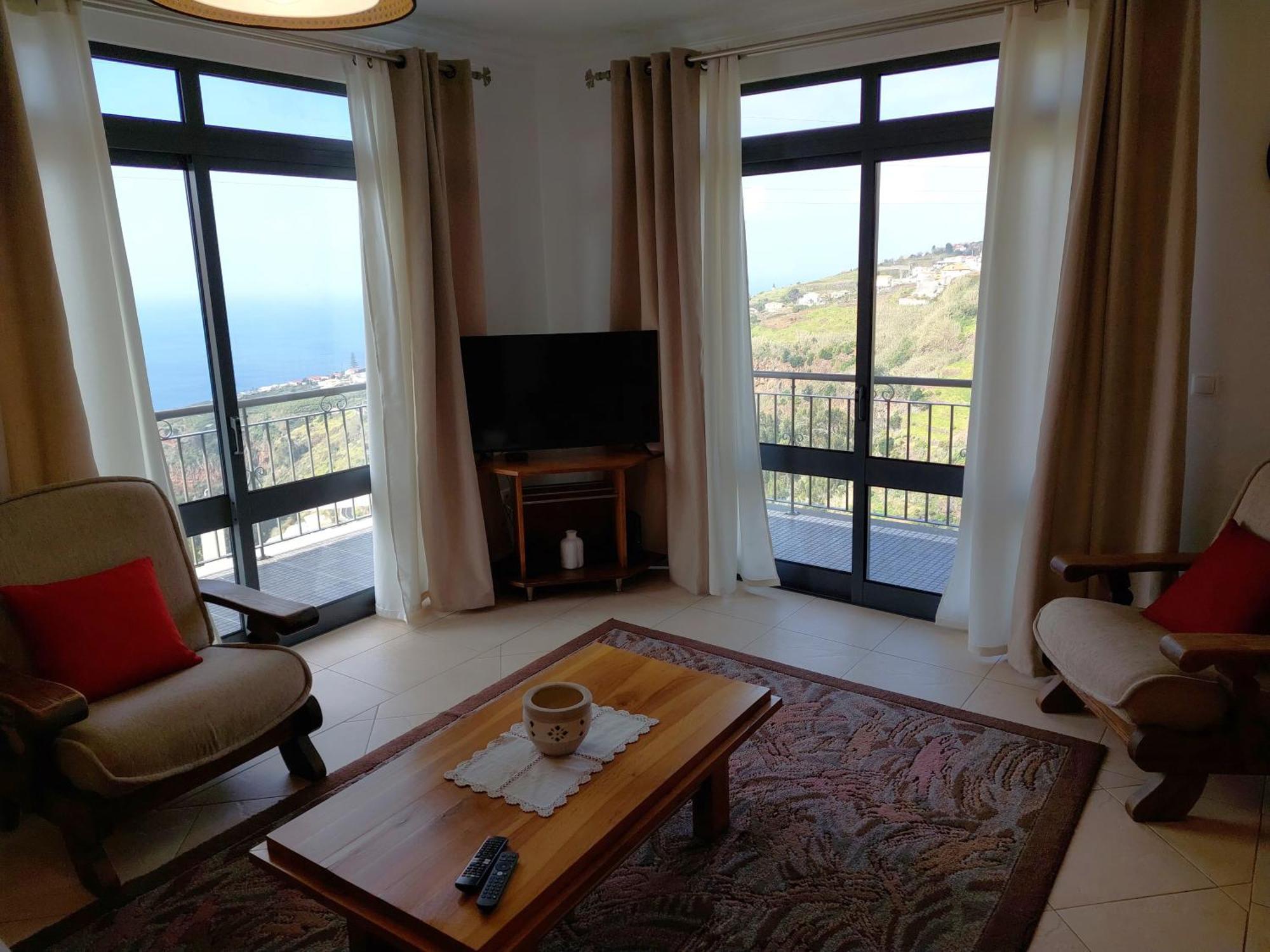 Casa Do Vale Da Estrela Appartement Calheta  Buitenkant foto